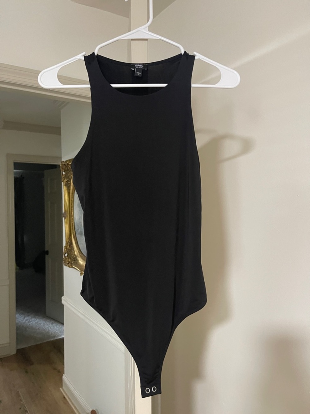 Express Body Contour - Picture 4 of 5